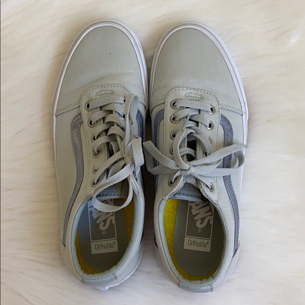 VANS WARD DELUXE SHOES SIZE 8.5